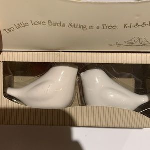 Ceramic love bird salt & pepper shaker bonbonnière